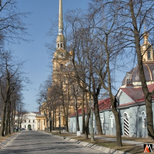 Вид от Артиллерийского цейхгауза в сторону Петропавловского собора